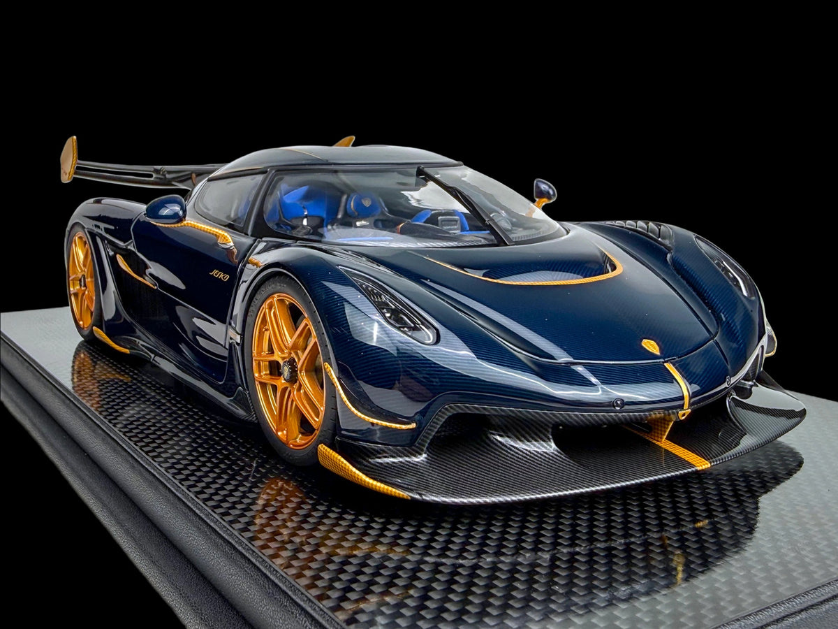 Pre-order FrontiArt Koenigsegg Jesko #7320 Blue Tinted Carbon - Limited 100 pcs