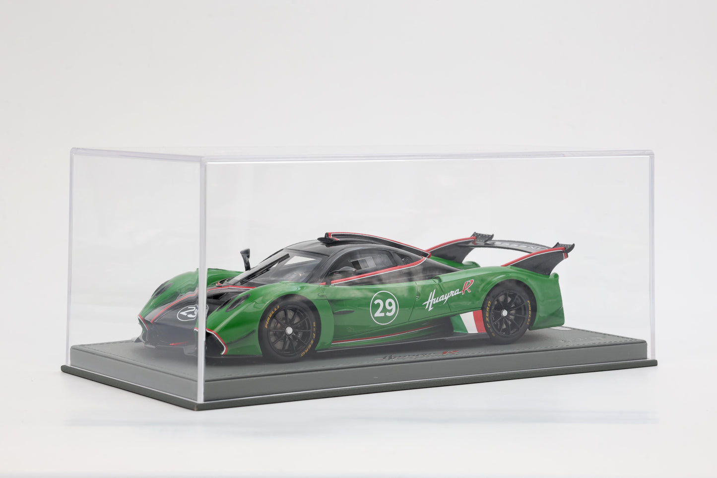 BBR Pagani Huayra R Green Gloss black Carbon - Limited 100 pcs