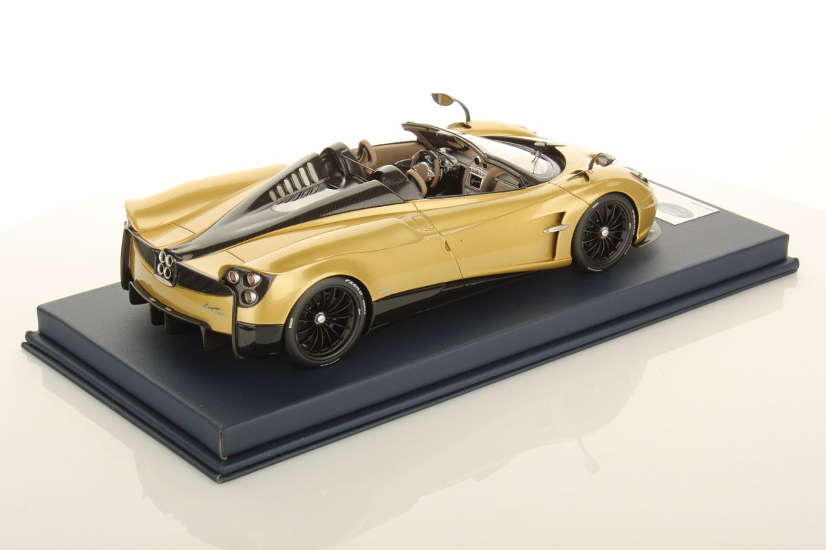 LookSmart Pagani Huayra Roadster Bronzo Chiaro Gold - Limited 99 pcs with Display Case