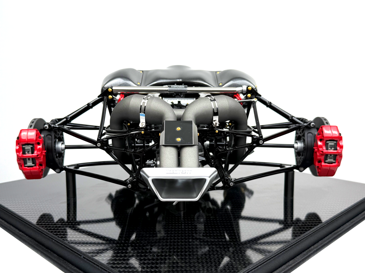 FrontiArt Koenigsegg Agera RS Engine - Limited 999 pcs, 1/6 Scale