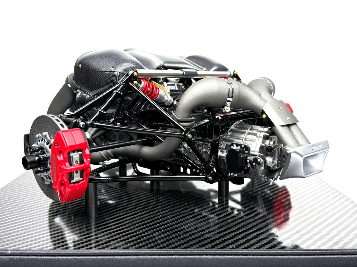 FrontiArt Koenigsegg Agera RS Engine - Limited 999 pcs, 1/6 Scale