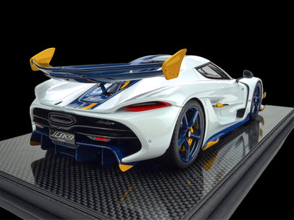 Pre-order FrontiArt Koenigsegg Jesko 7359 Crystal White - Limited 100 pcs