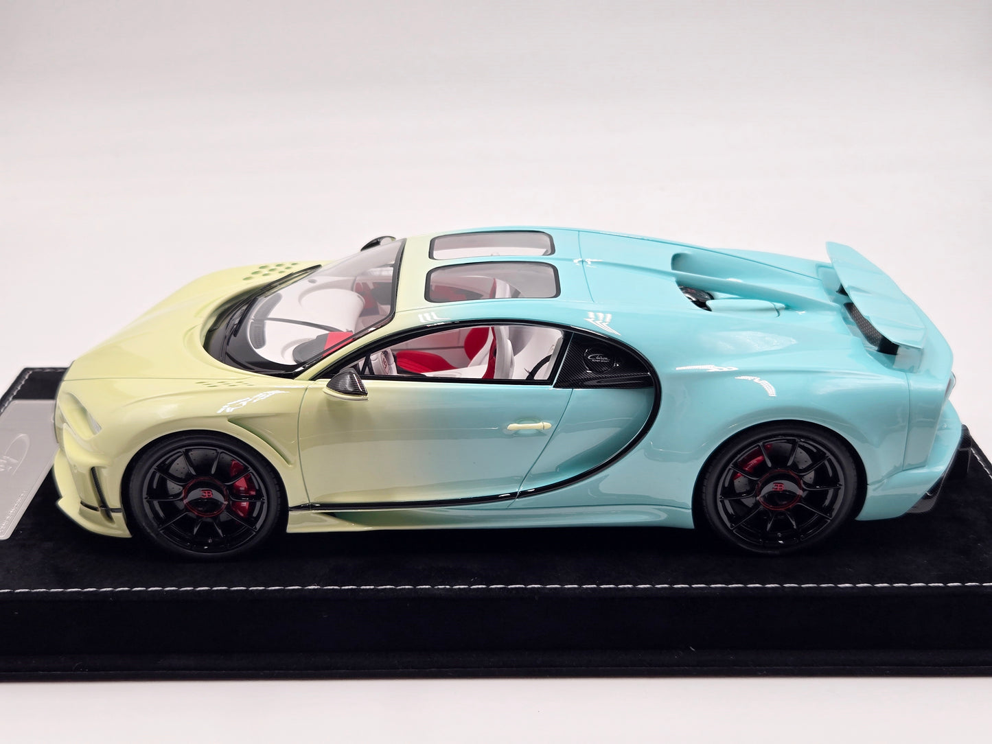 HH Model Bugatti Chiron SS Sea Salt Lemon Gradient - Limited 30 pcs, RARE