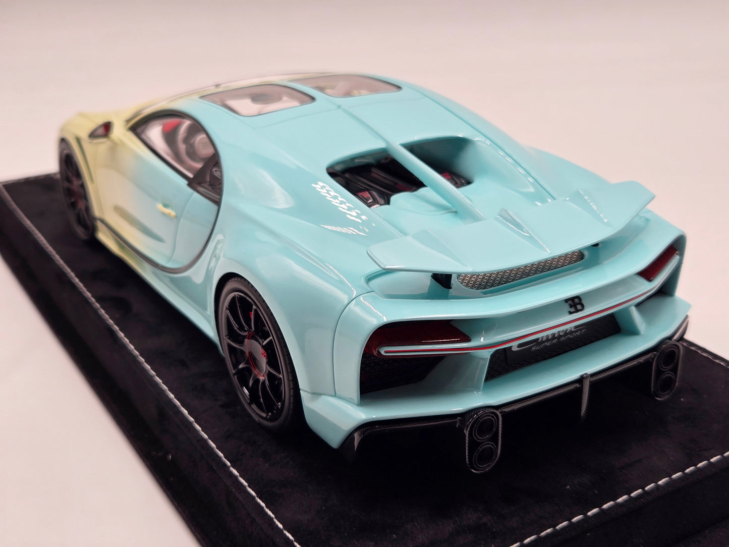 HH Model Bugatti Chiron SS Sea Salt Lemon Gradient - Limited 30 pcs, RARE