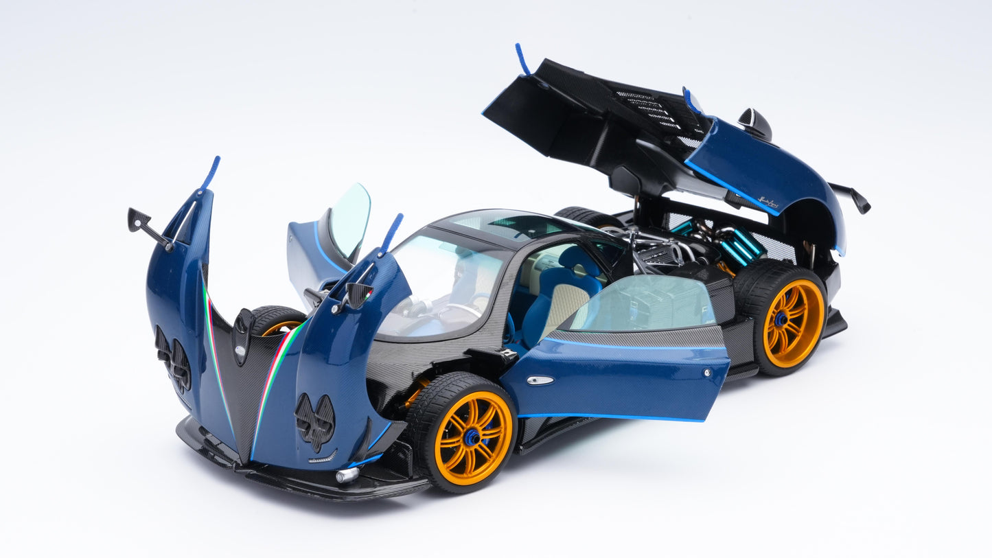 Pre-order BBR Pagani Zonda Tricolore Fully Open, Special Pack - Limited Edition