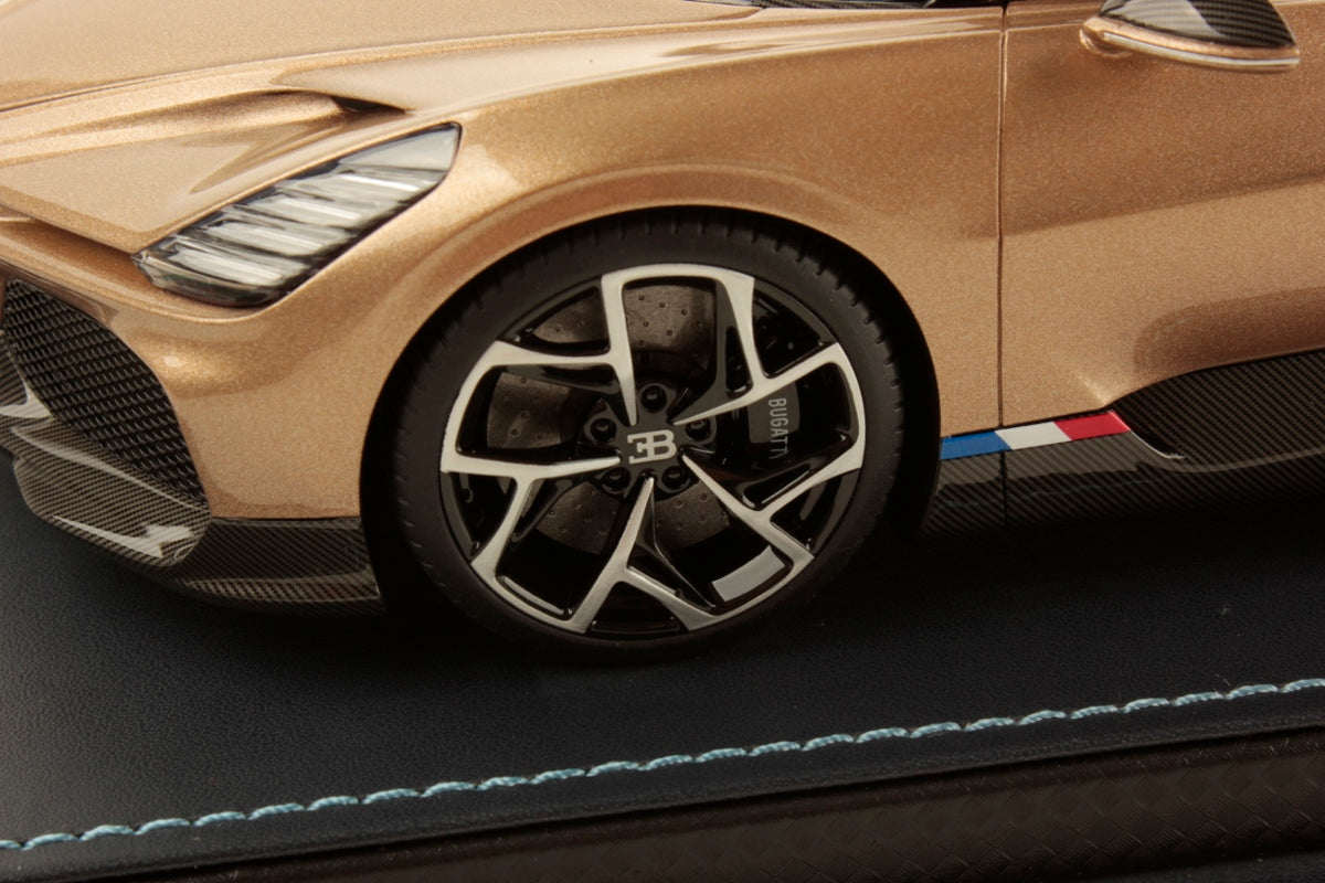 MR Bugatti W16 Mistral Dore - Limited 99 pcs