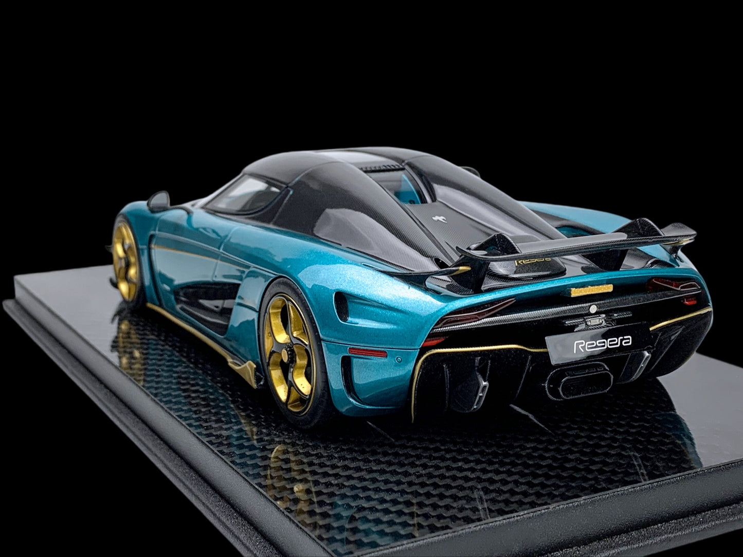 Pre-order FrontiArt Koenigsegg Regera Turquoise 7185 - Limited 500 pcs