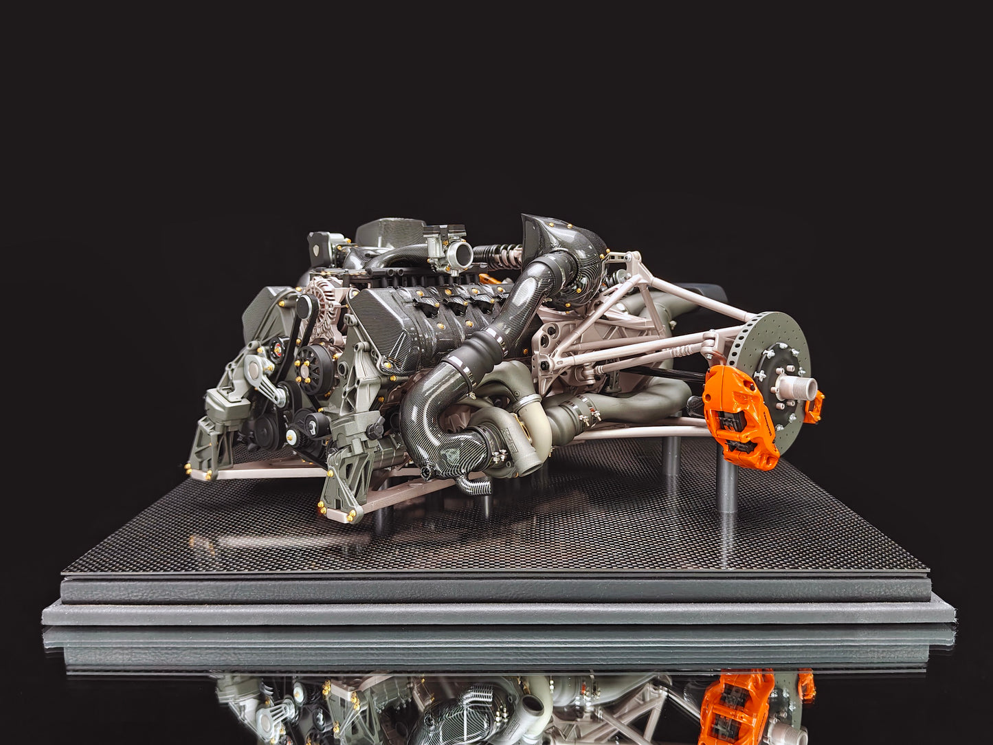 FrontiArt Koenigsegg Jesko Resin Engine - Limited 999 pcs, 1/6 Scale