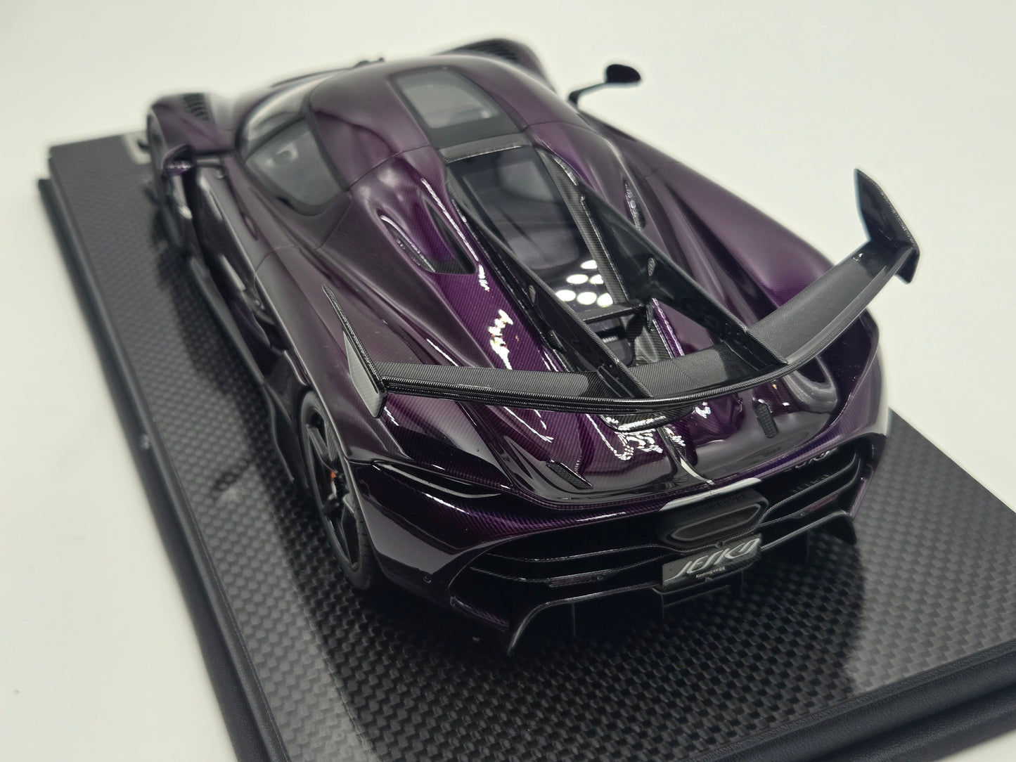 FrontiArt Koenigsegg Jesko 7315 Purple Tinted Carbon - Limited 199 pcs