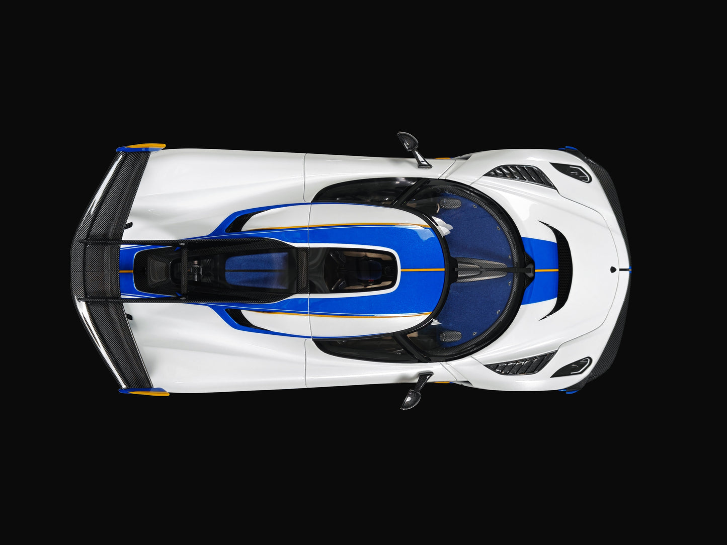 Pre-order FrontiArt Koenigsegg Jesko 7283 Crystal White - Limited 100 pcs