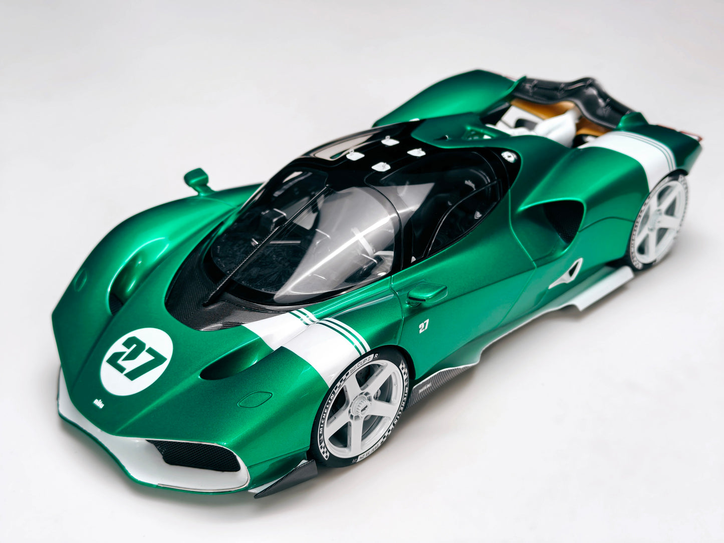 Coming soon FrontiArt Nilu27 Inna Green - Limited 100 pcs