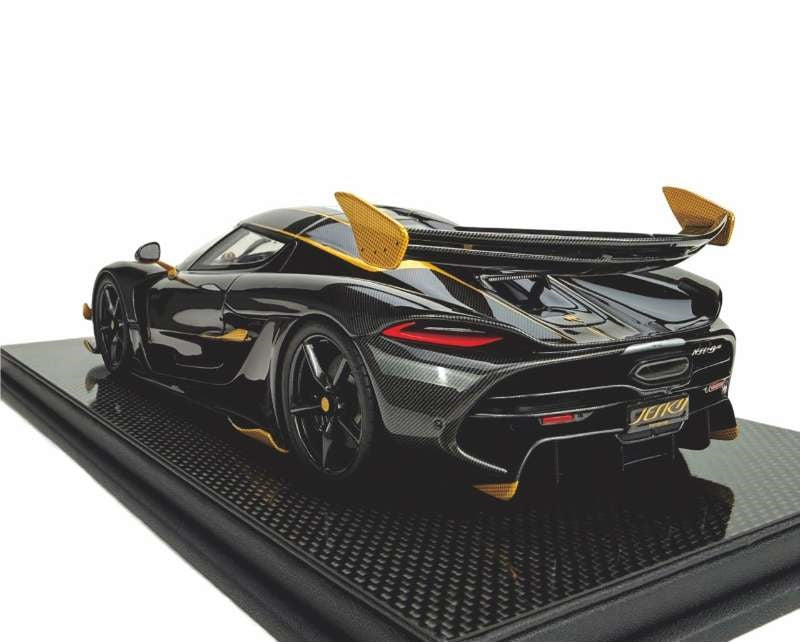 Pre-order FrontiArt Koenigsegg Jesko 7383 Carbon Gold - Limited 100 pcs