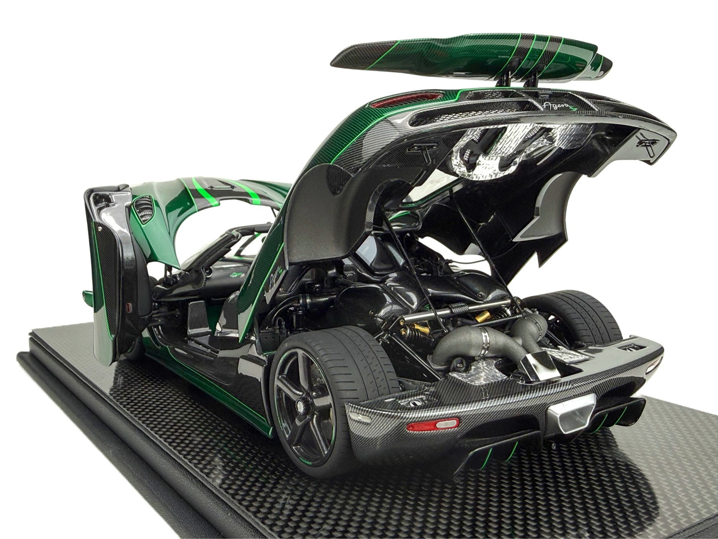 Pre-order FrontiArt Koenigsegg Agera S Goblin Green Carbon Fully Open - Limited 50 pcs