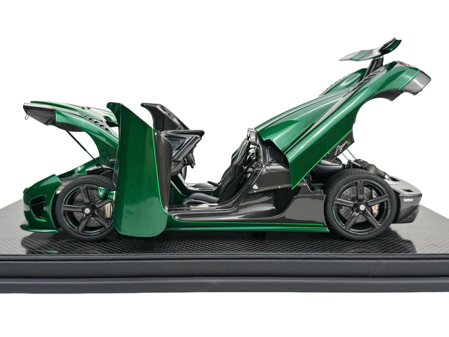 Pre-order FrontiArt Koenigsegg Agera S Goblin Green Carbon Fully Open - Limited 50 pcs