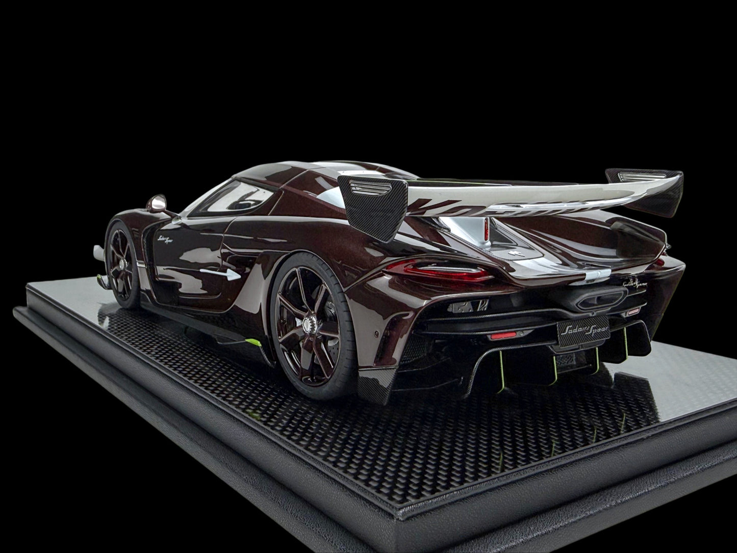 Pre-order FrontiArt Koenigsegg Sadair's Spear In 76 Brown - Limited 399 pcs