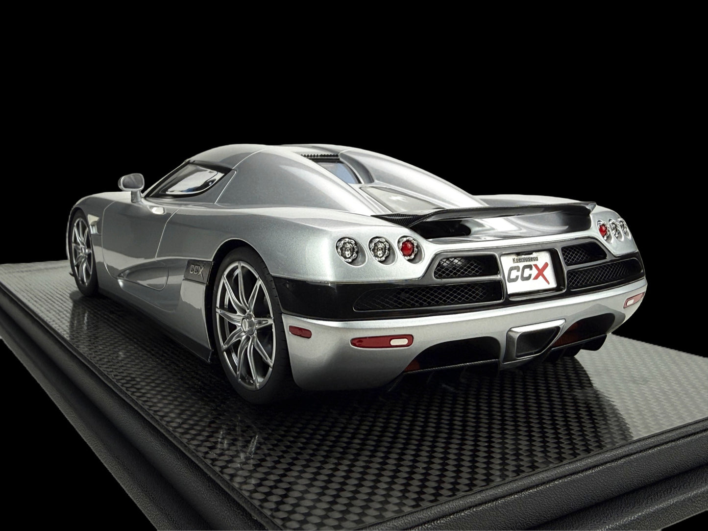 Pre-order FrontiArt Koenigsegg CCX 7066 Silver - Limited 150 pcs