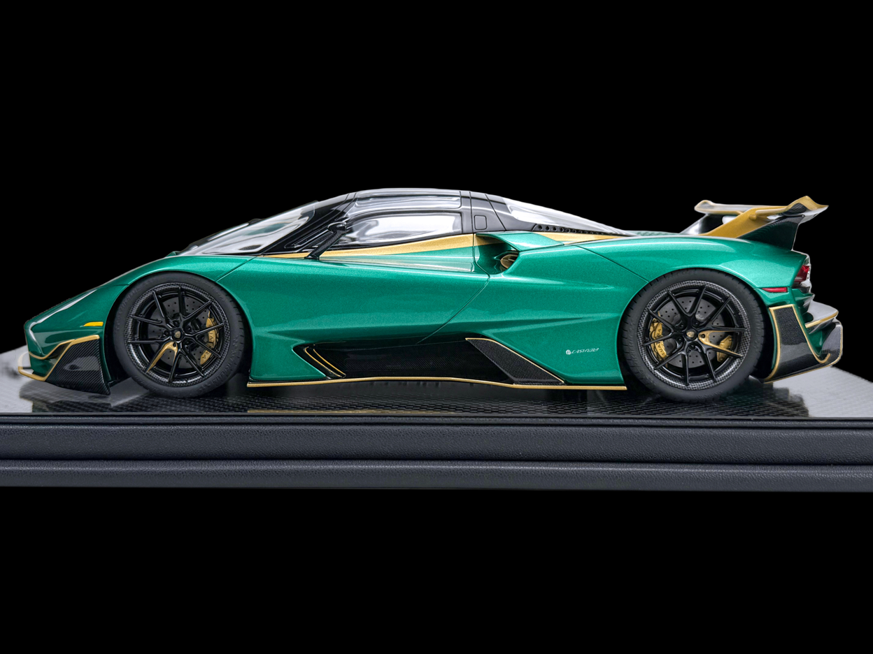 Pre-order FrontiArt SSC Tuatara Striker Green - Limited 100 pcs