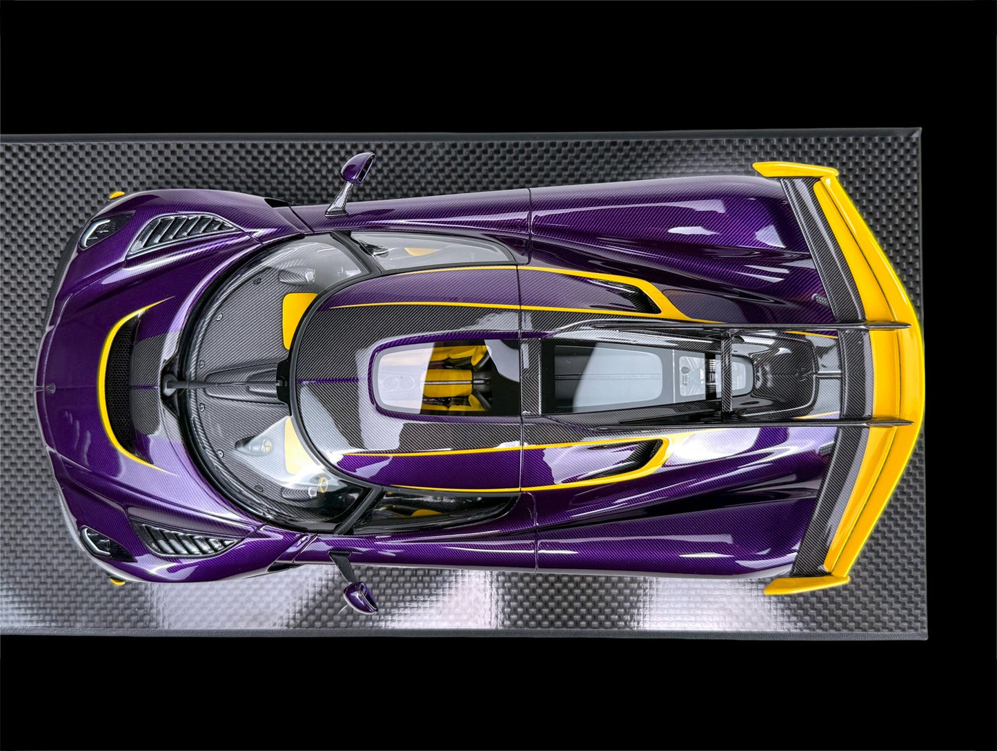 Pre-order FrontiArt Koenigsegg Jesko 7559 Purple Tinted Carbon - Limited 100 pcs