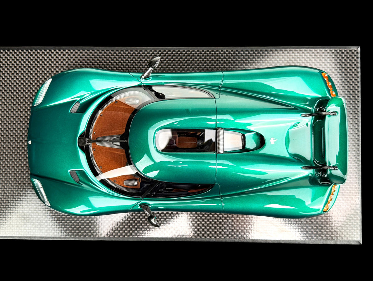 Pre-order FrontiArt Koenigsegg CC850 in Jaktgron - Limited 100 pcs