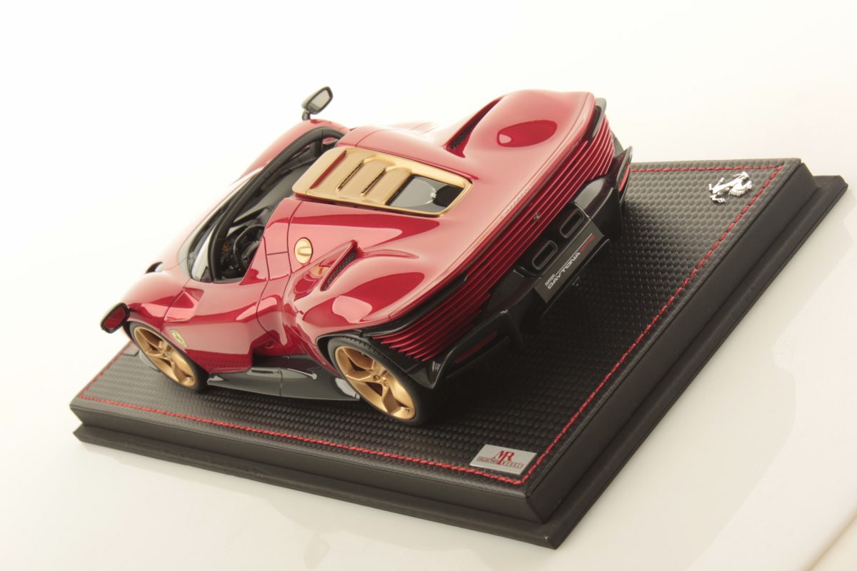 MR Ferrari Daytona SP3 Red - Limited 149 pcs