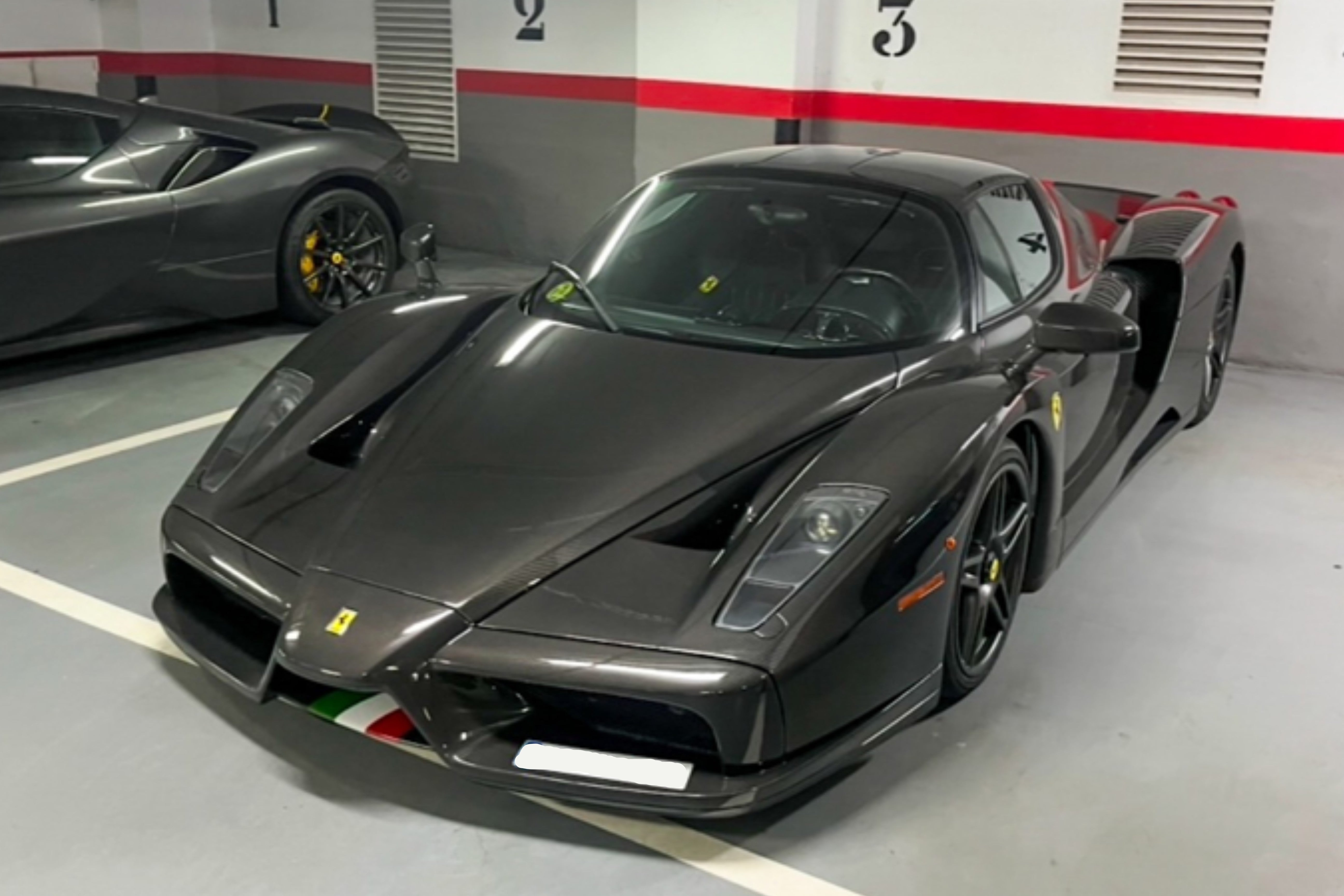 Pre-order BBR Ferrari Enzo Fully Open Diecast, Luxury Pack +