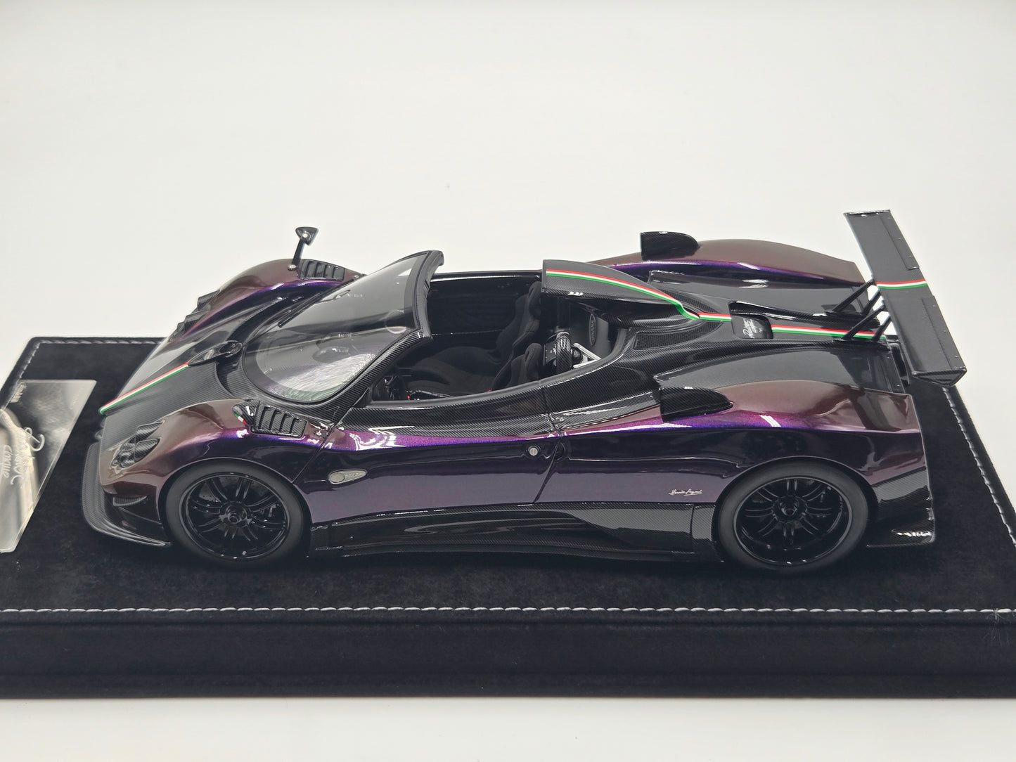 HH Model Pagani Zonda Cinque Roadster Chameleon Purple - Limited 30 pcs