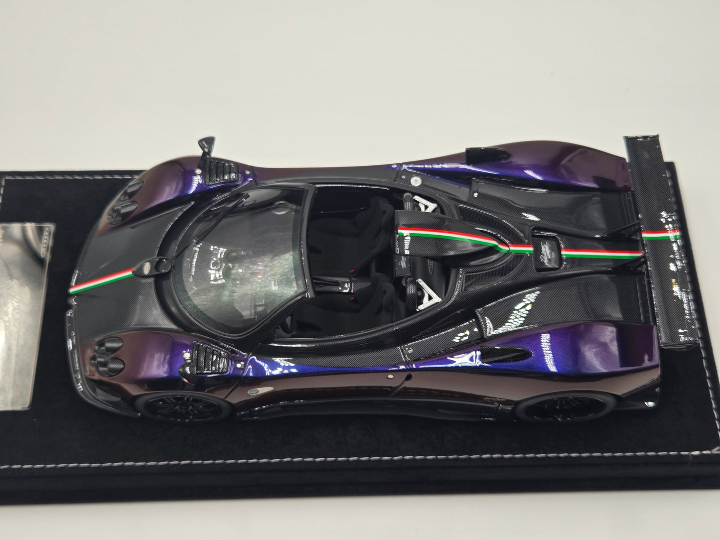 HH Model Pagani Zonda Cinque Roadster Chameleon Purple - Limited 30 pcs