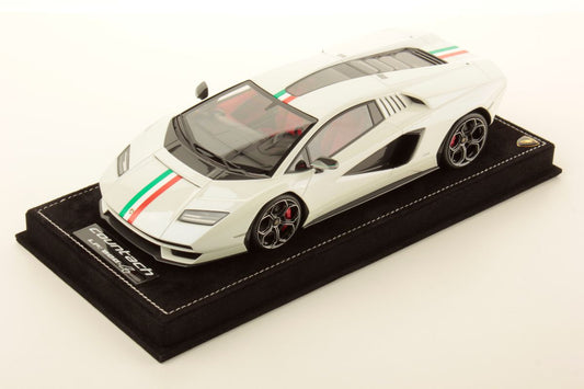 MR Lamborghini Countach LPI 800-4 White Italian Livery - Limited 30 pcs