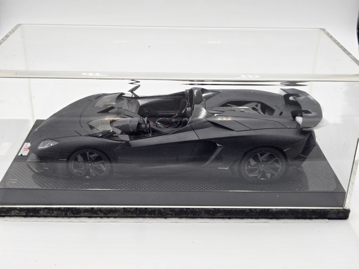 Clearance MR Lamborghini Aventador J Matt Black, Carbon Base - Limited 12/25 pcs (Pre-owned)