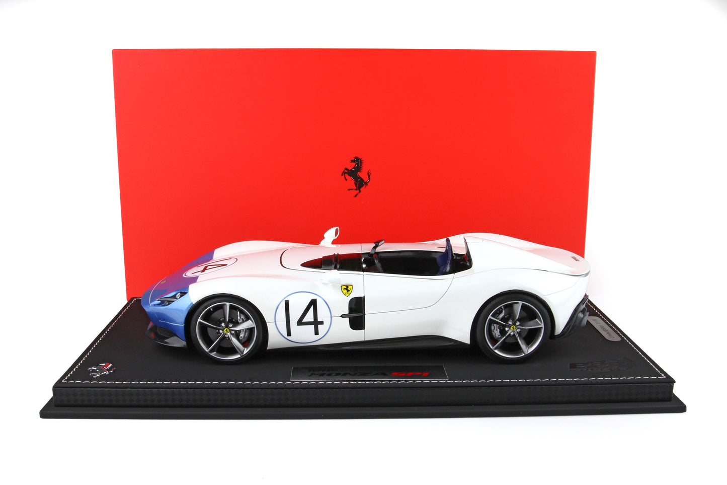 BBR Ferrari ICONA SP1 Sanae White / Blue Nose - Limited 50 pcs