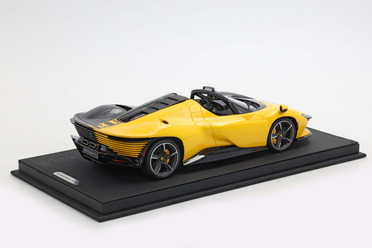 Pre-order BBR Ferrari SP3 Daytona 599+1 Spider Giallo Modena and Carbon fiber - Limited 99 pcs