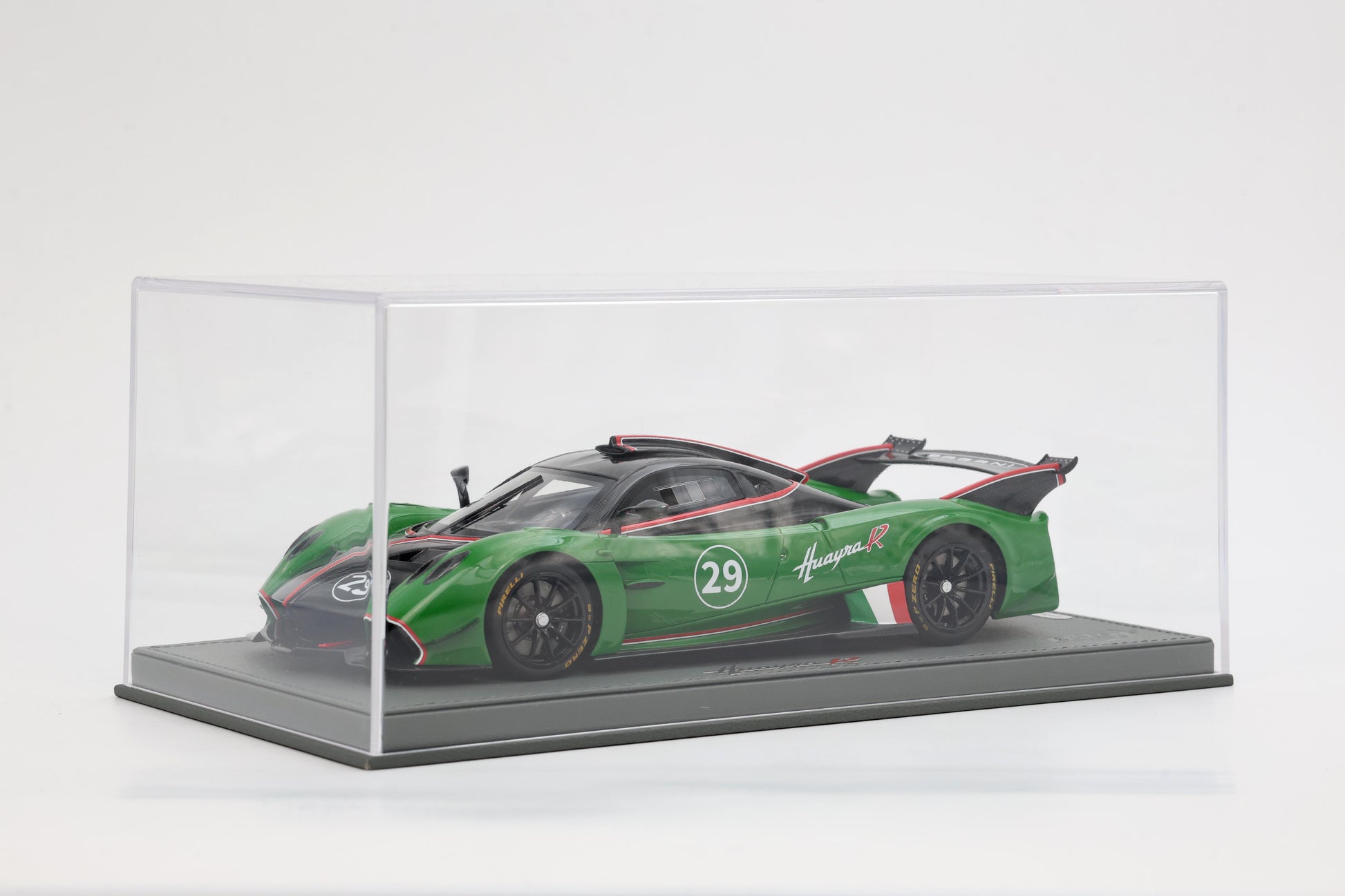 BBR Pagani Huayra R Green Gloss black Carbon - Limited 100 pcs The Car Model BBR Pagani Huayra R Green Gloss black Carbon - Limited 100 pcs The Car Model