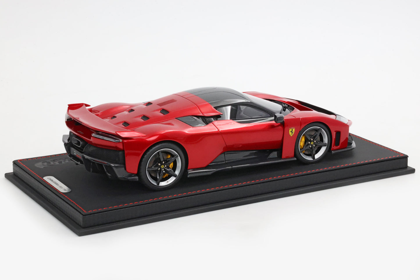 Pre-order BBR Ferrari F80 Carbon optional Rosso Supercar - Limited Edition