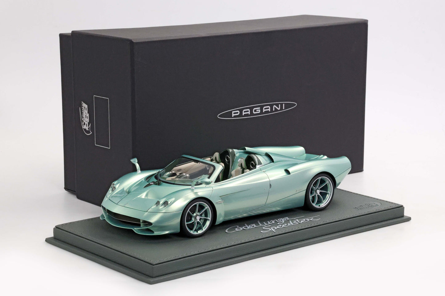 Pre-order BBR Pagani Huayra Codalunga Verde Speedster - Limited 100 pcs