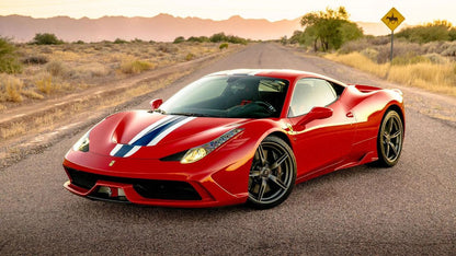 LookSmart FERRARI 458 Speciale - Limited Edition with Display Case (1/12 Scale)