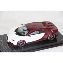 Bugatti Chiron (Brown Carbon or Red Carbon) - Limited 149 pcs by MR 