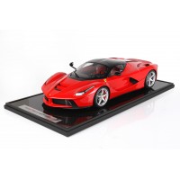 Ferrari LaFerrari Red Corsa - Limited 100 pcs with Display Case by BBR (Scale 1/12)